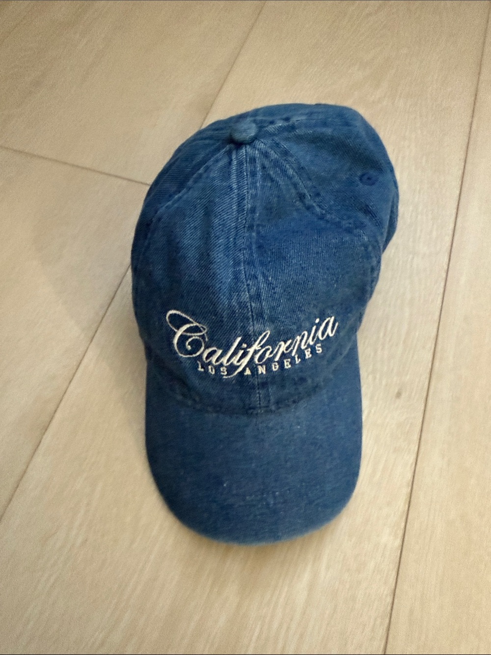 H&M Denim Baseball Cap in Blue with 'California Los Angeles' Embroidery - Picture 4 of 10